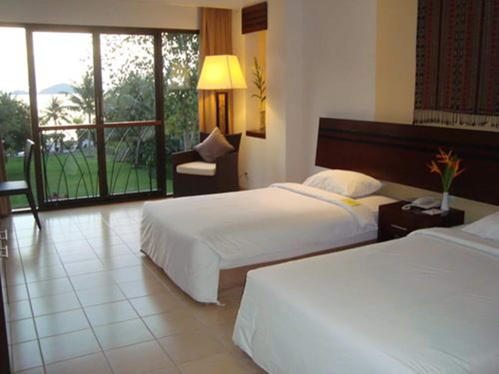 Bintang Flores Hotel Labuan Bajo Luaran gambar