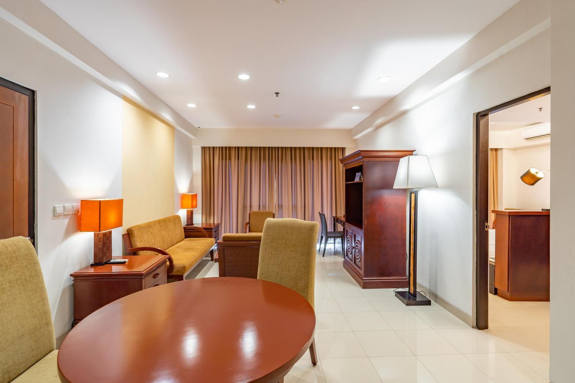 Bintang Flores Hotel Labuan Bajo Luaran gambar