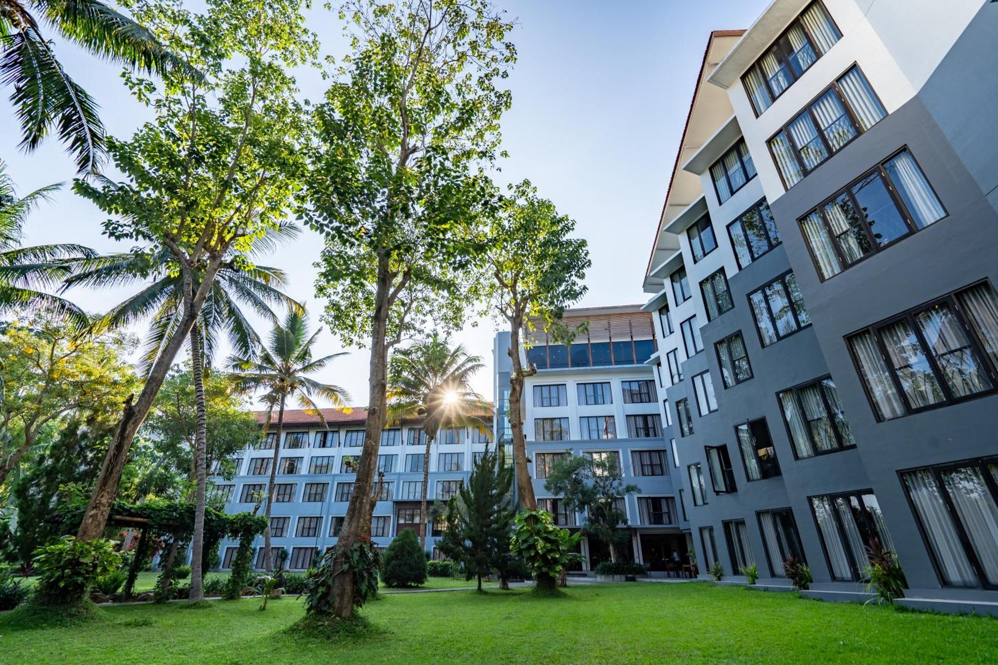 Bintang Flores Hotel Labuan Bajo Luaran gambar
